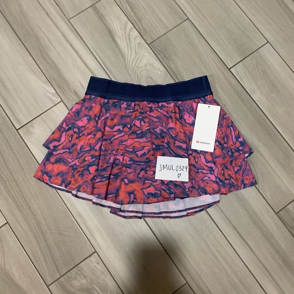 Lululemon Court Rival Skirt Tall - Picture 5 of 5